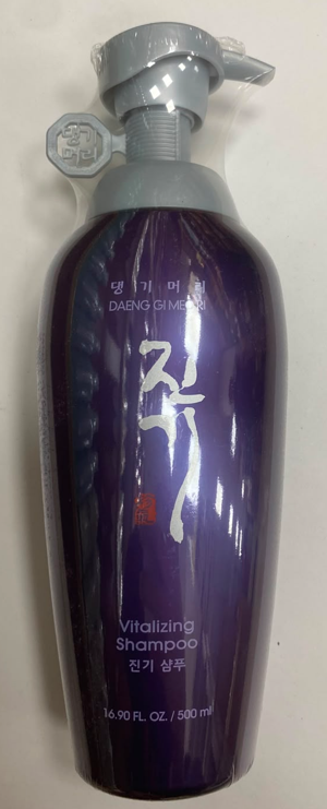 Восстанавливающий шампунь Daeng Gi Meo Ri Vitalizing Shampoo 500мл