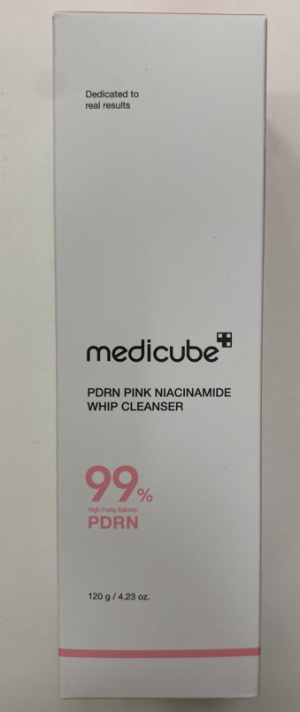 Очищающая пенка 120мл Medicube PDRN Pink Niacinamide Whip Cleanser